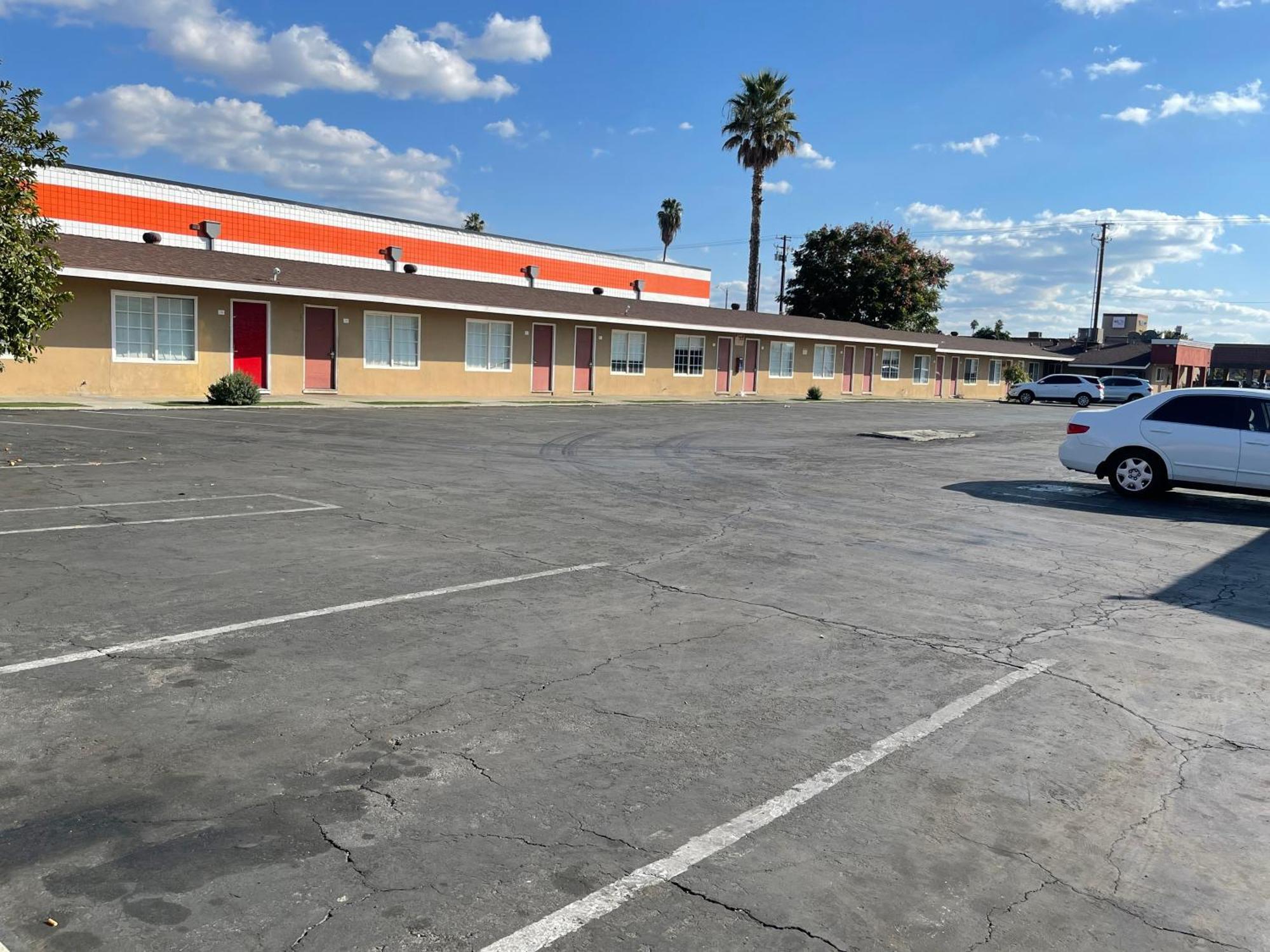 Coachlight Motel Hemet Exterior photo